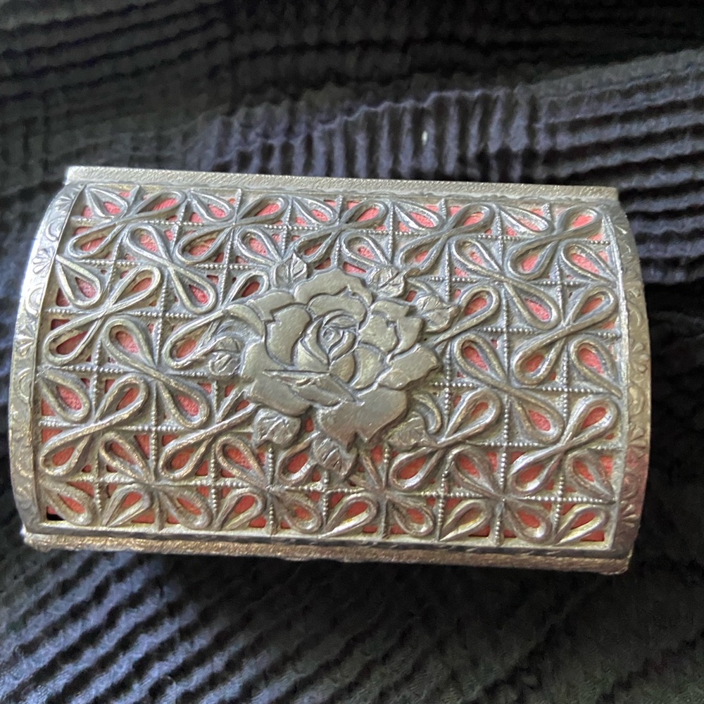 Vintage Rose jewelry box
